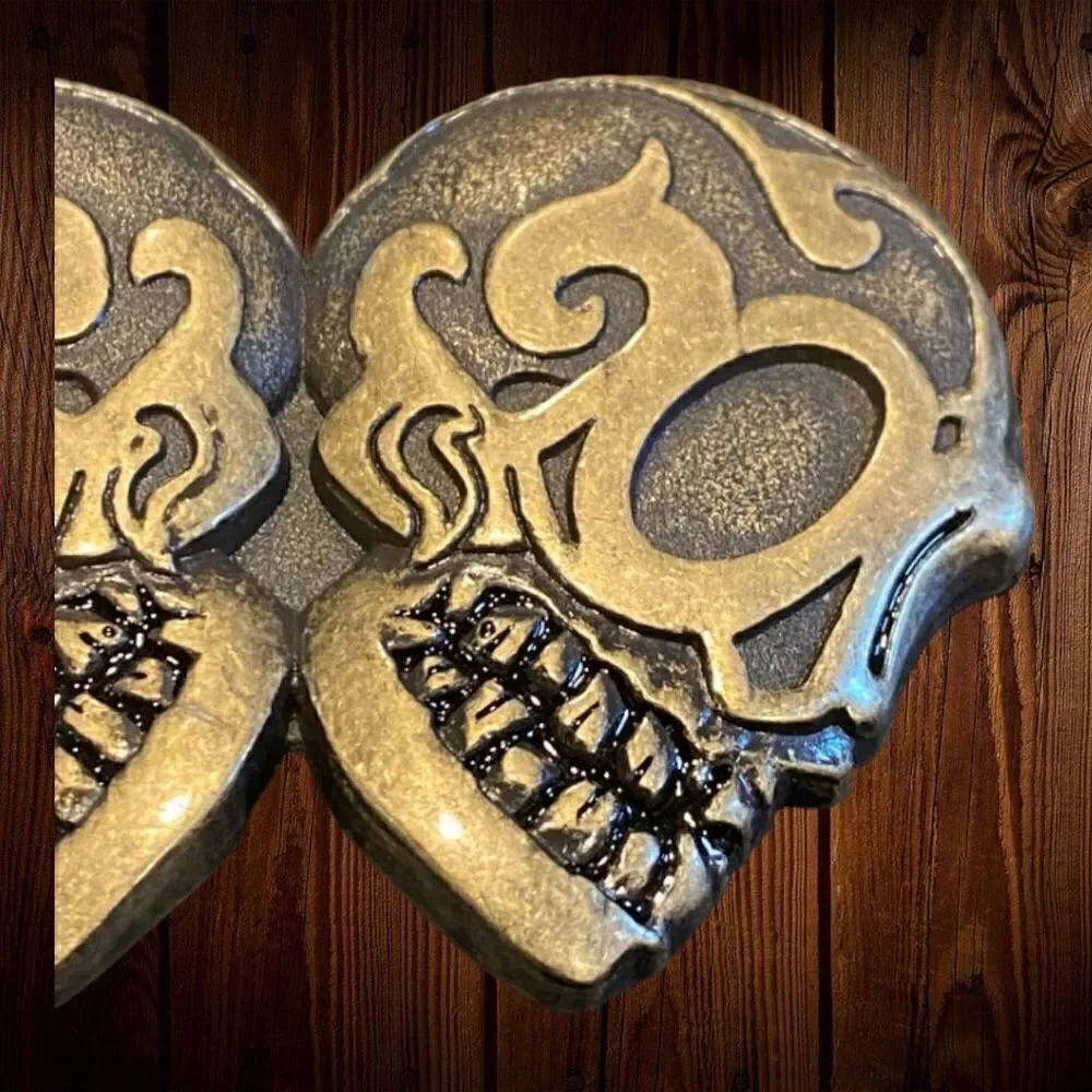 Skeleton Skull Belt Buckle Antiques Bronze